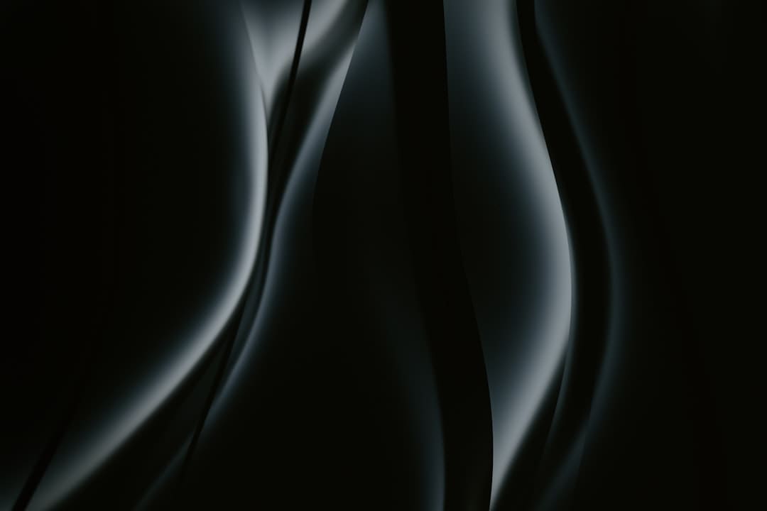 赵露思说现在是溃散后的安静 直播回应合约风云